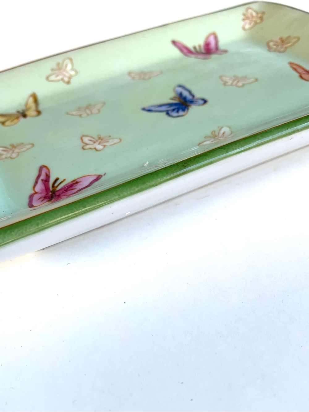 Trinket tray for glasses, jewelry, keys & more - butterflies - Picture 8 of 8